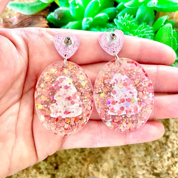 Acrylic Gnome Earrings - Picture 4 of 4
